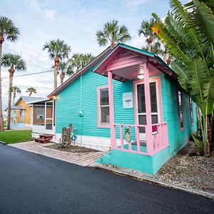 Bungalow